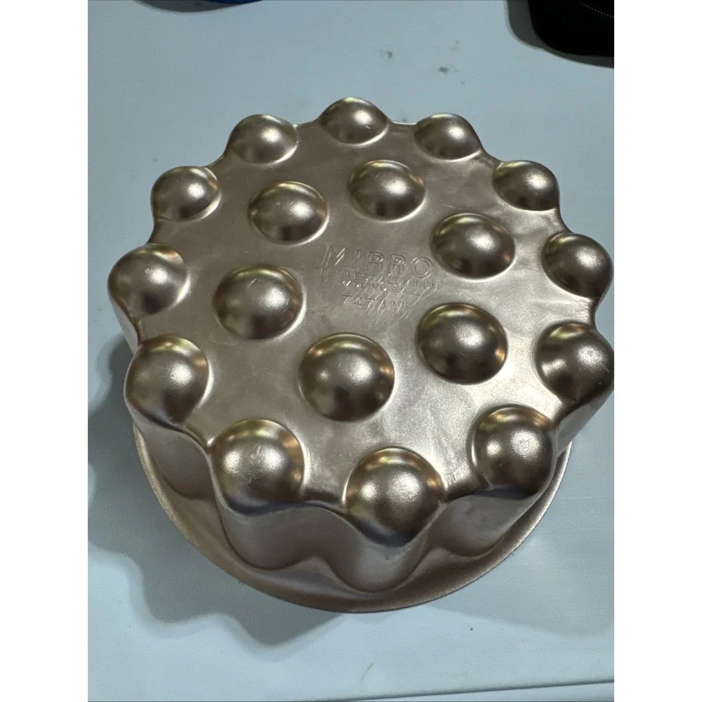 ⁠Vintage Mirro Copper Aluminum Jello Mold 747AM Round Bubble Design‎ 4 Cup USA⁠